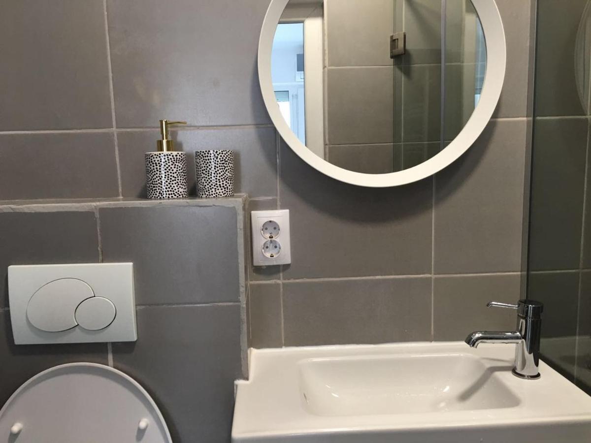 Pearl Center - 2bdr Apartament Bucureşti