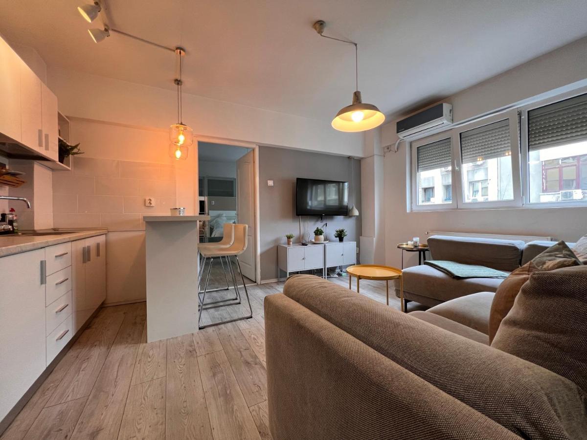 Pearl Center - 2bdr * Bucureşti