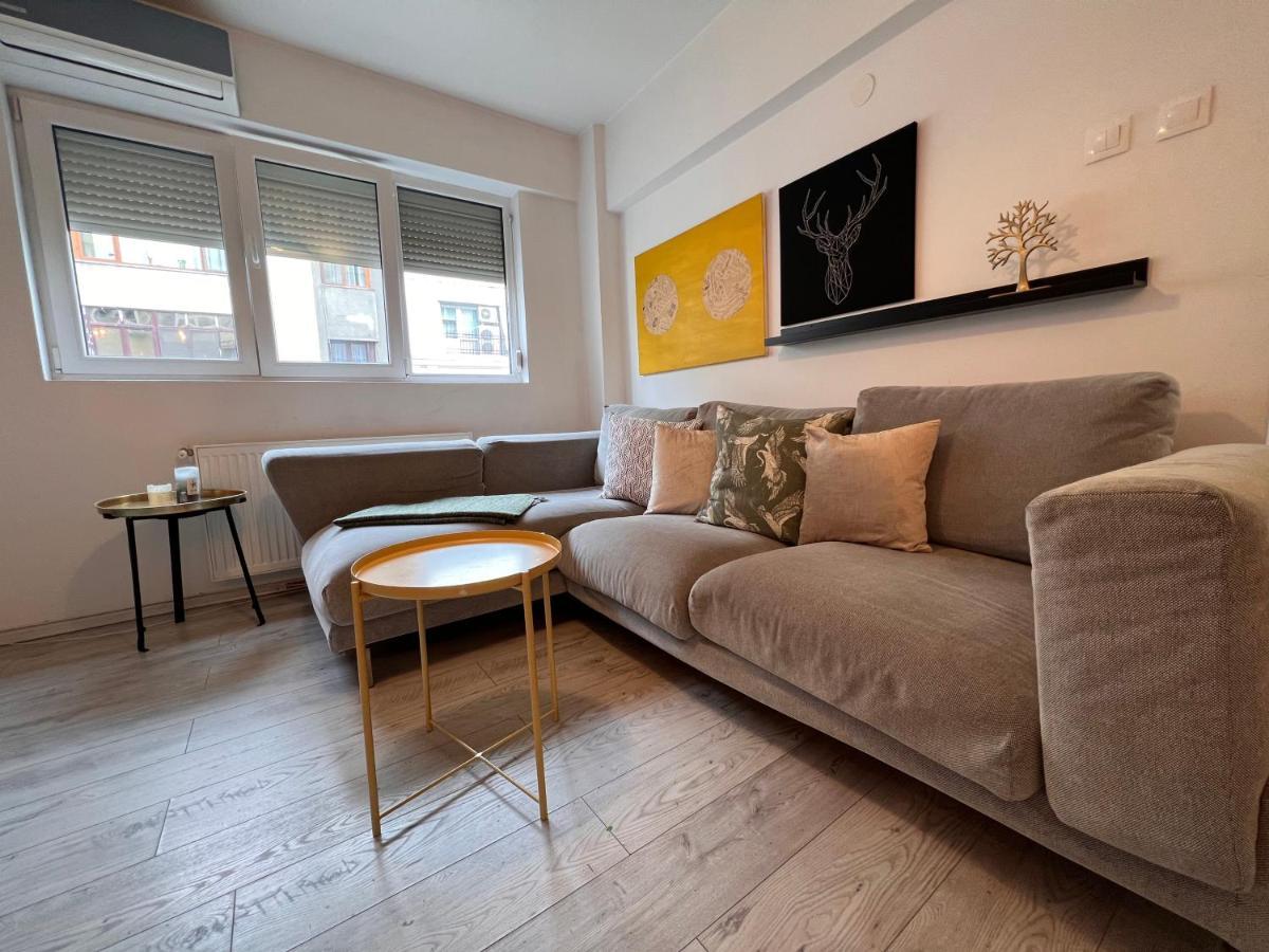 Pearl Center - 2bdr Apartament Bucureşti